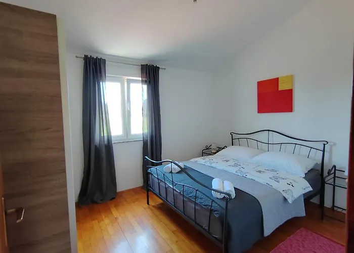 Apartment Roko Pula Διαμέρισμα *