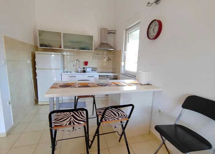 Lejlighed Roko, Hrvatska